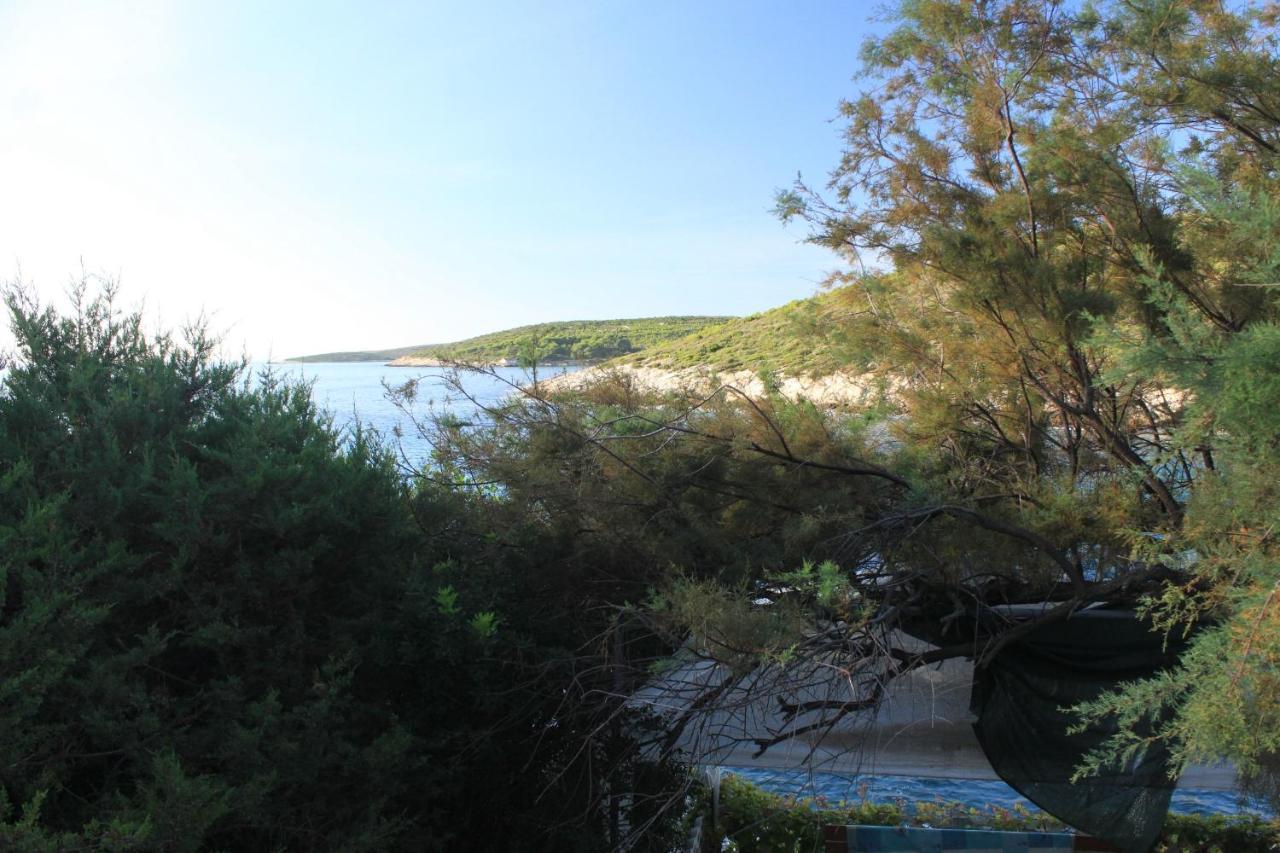 Apartments By The Sea Milna, Vis - 8913 Exterior photo