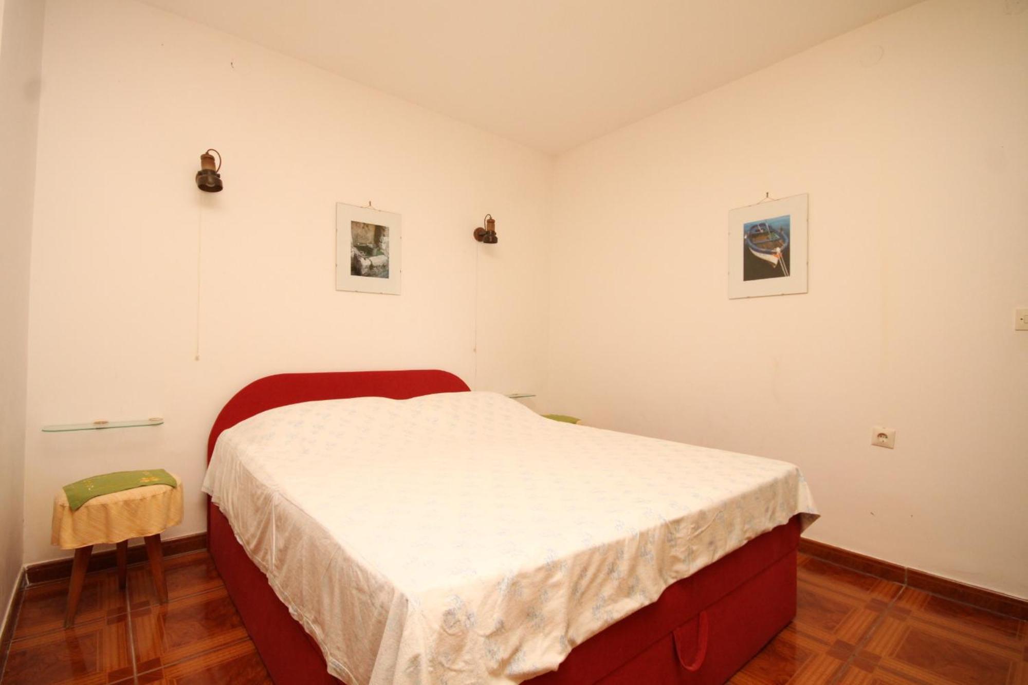 Apartments By The Sea Milna, Vis - 8913 Room photo