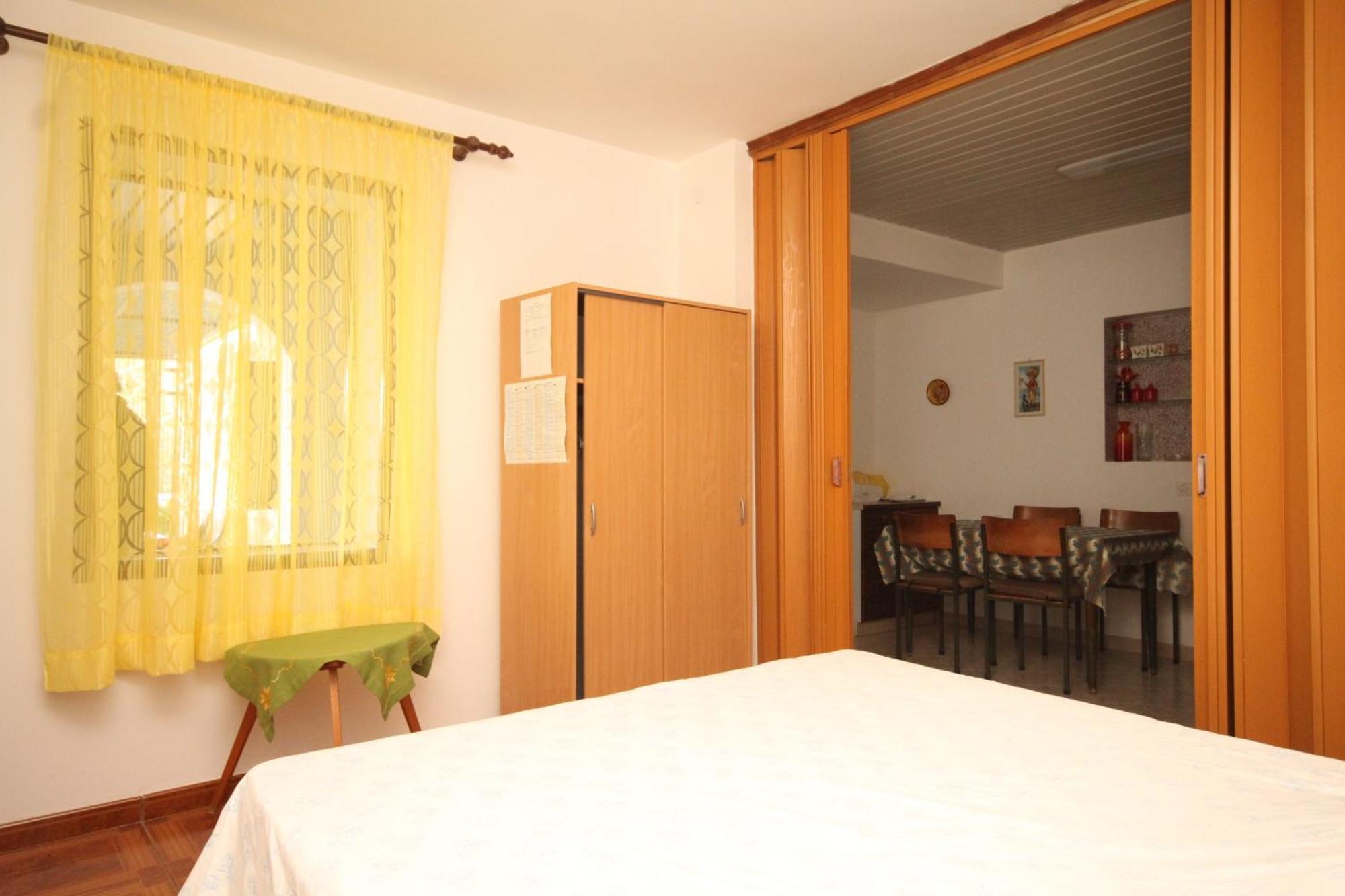 Apartments By The Sea Milna, Vis - 8913 Room photo